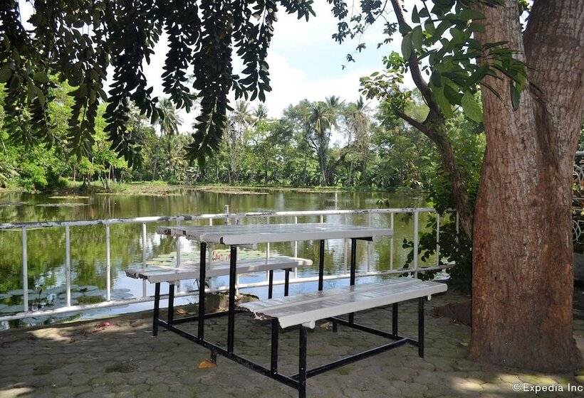 호텔 Amandari Cove