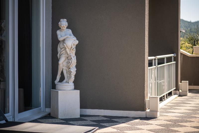 فندق Apartments Didan