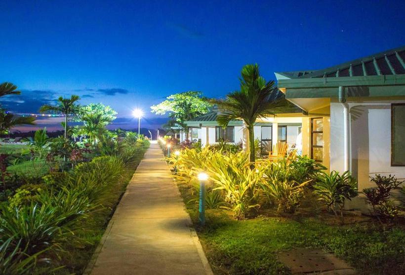 هتل Bayview Cove Resort