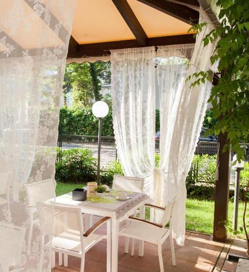 ホテル B&b Isabella