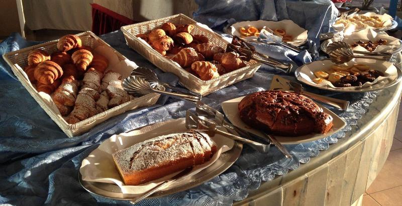 בית מלון כפרי Benini