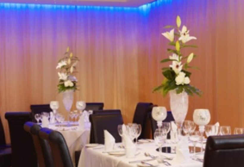 בית מלון כפרי Brook Lane