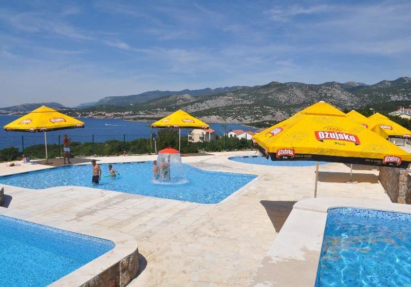 Отель Camping Klenovica