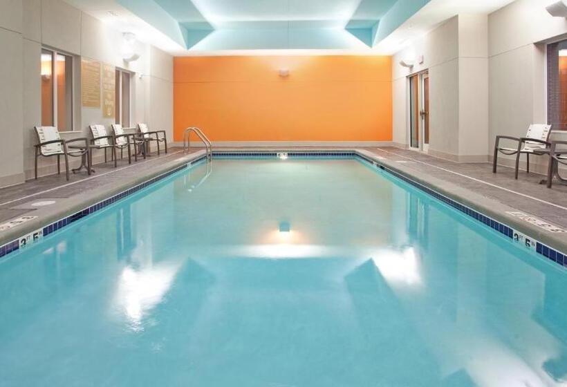 בית מלון כפרי Candlewood Suites Kearney, An Ihg