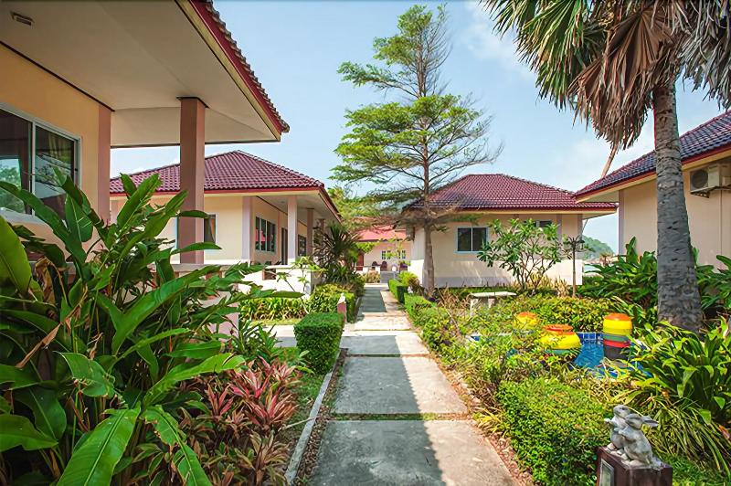 Отель Chonnapha Resort