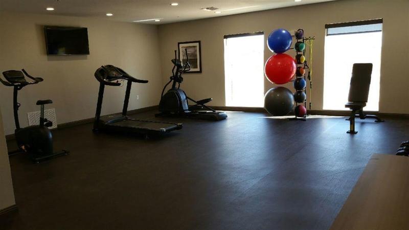 Отель Comfort Inn & Suites Snyder