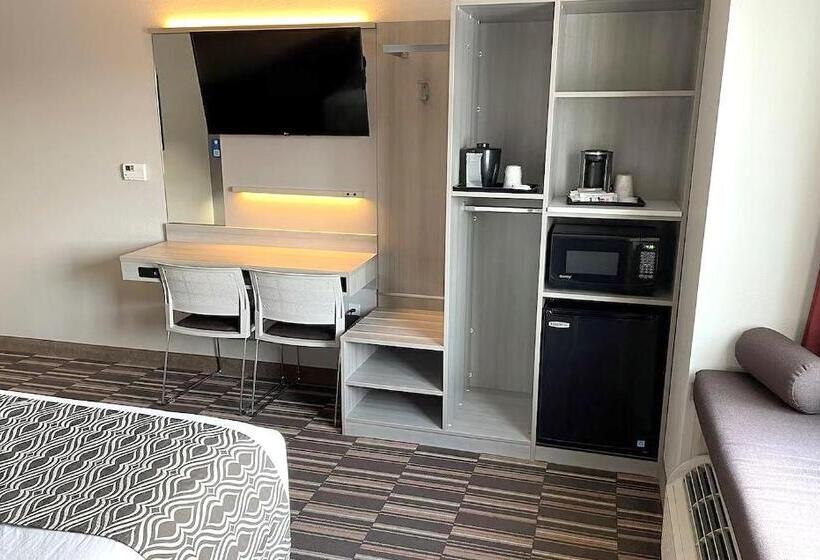 호텔 Coratel Inn & Suites By Jasper Rochester