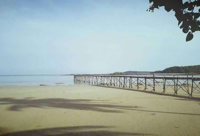 בית מלון כפרי Dusita Resort Kohkood