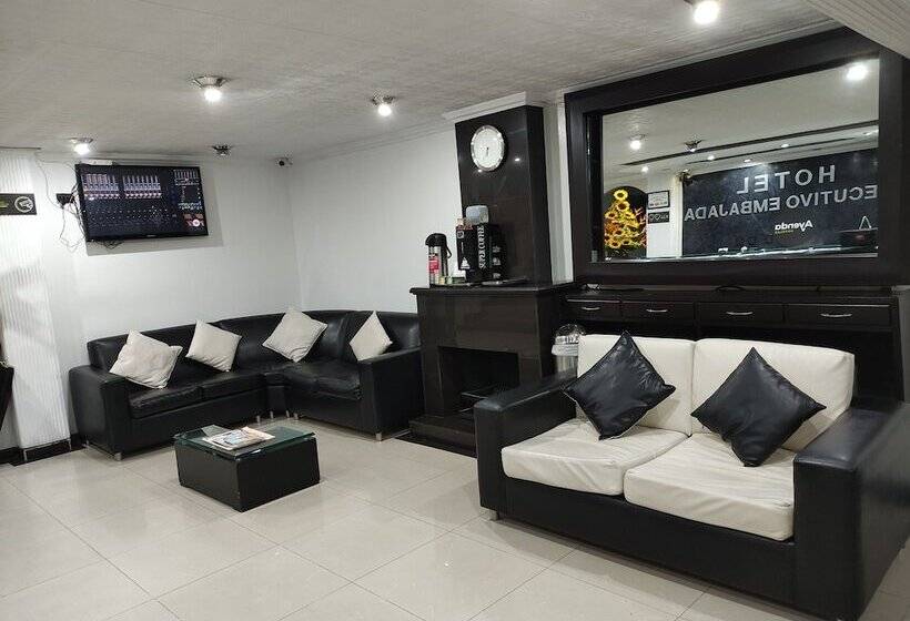 酒店 Ejecutivo Embajada