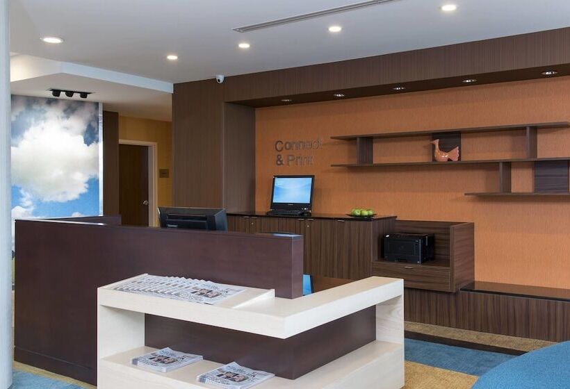 فندق Fairfield Inn & Suites By Marriott Jackson Clinton