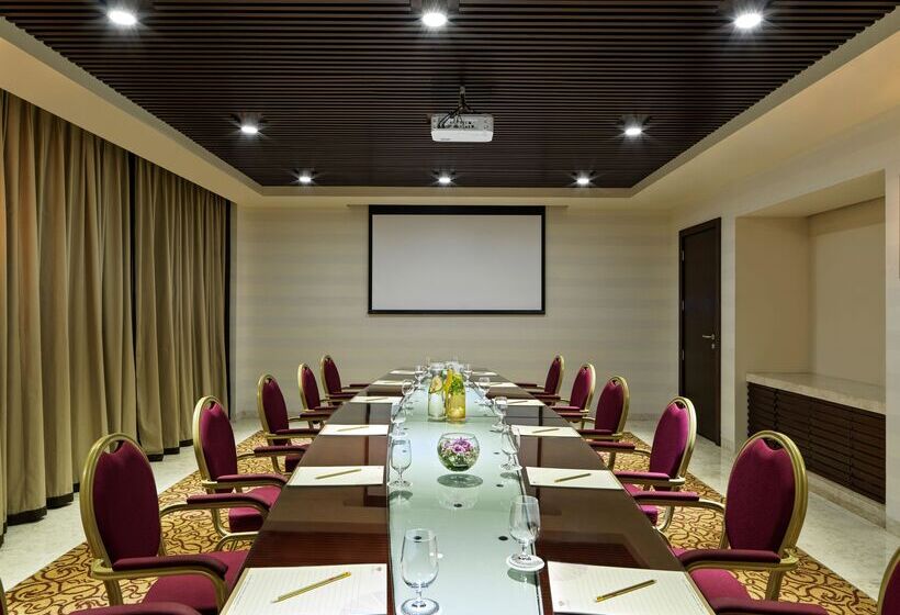 Fanar Hotel & Residences