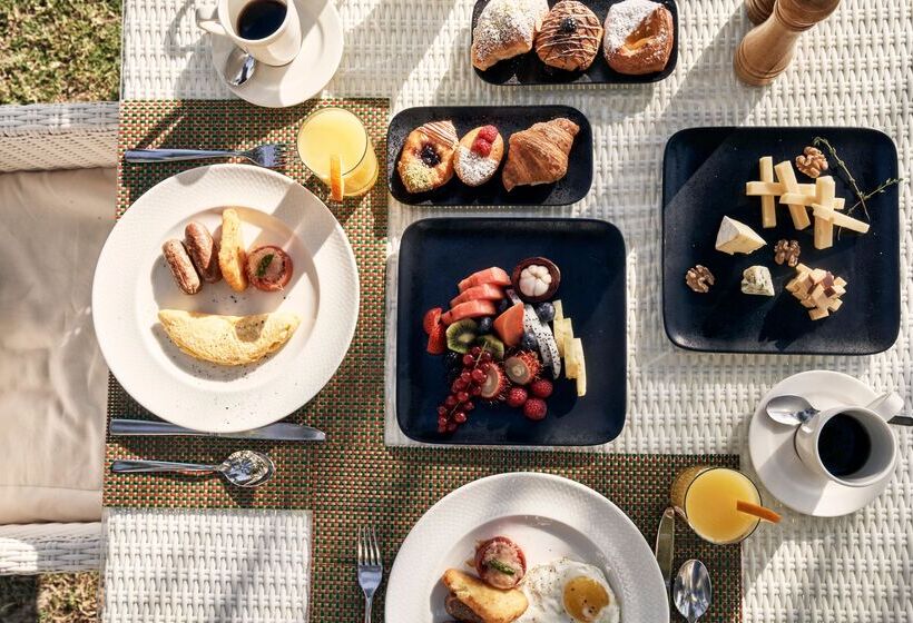 Fanar Hotel & Residences