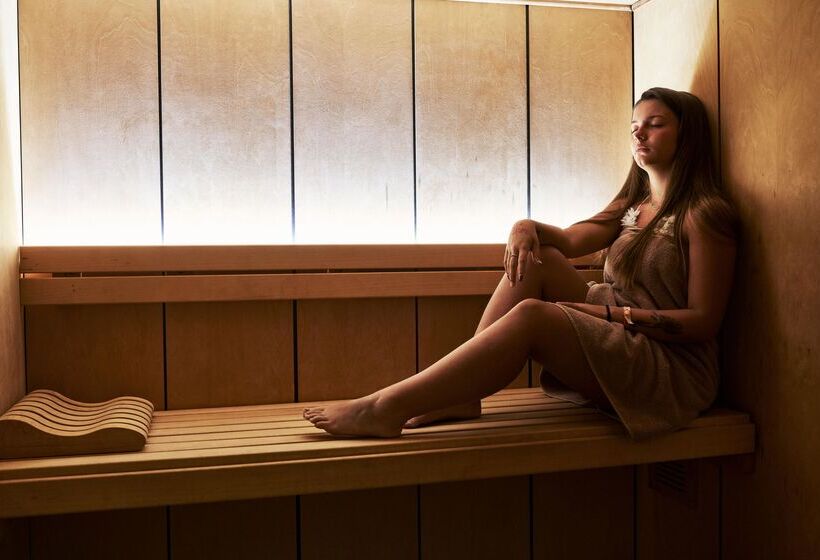 Fanar Hotel & Residences