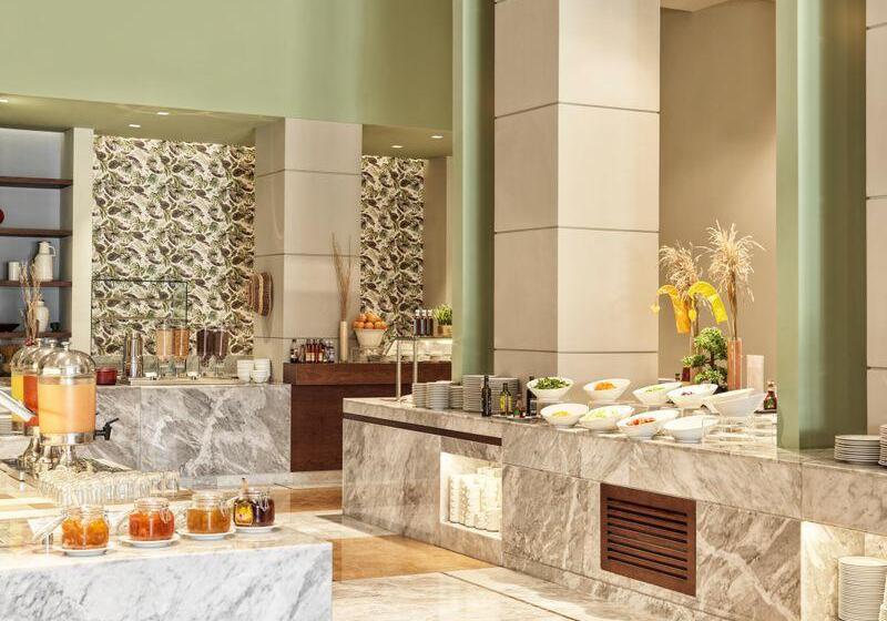 Fanar Hotel & Residences