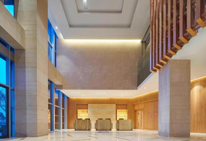 Hotel Four Points By Sheraton Chengdu, Pujiang Resort