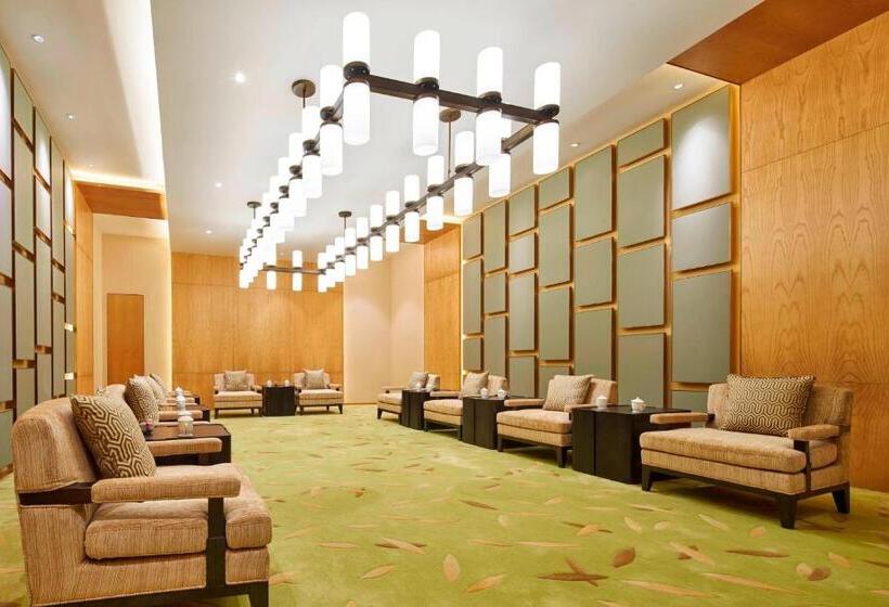 Otel Four Points By Sheraton Chengdu, Pujiang Resort
