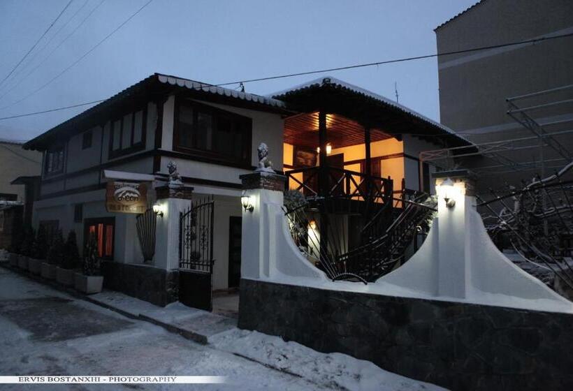 فندق Guest House Bujtina Leon