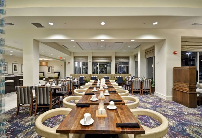 فندق Hilton Garden Inn Detroit Troy