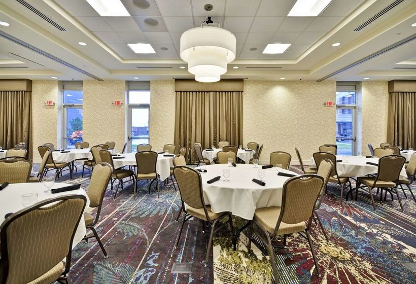فندق Hilton Garden Inn Detroit Troy