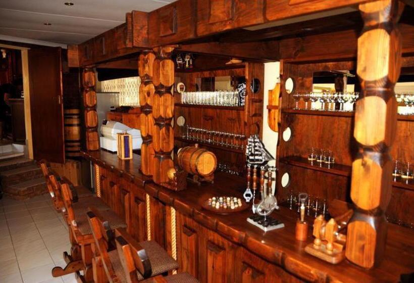 호텔 Hoyohoyo Chartwell Lodge