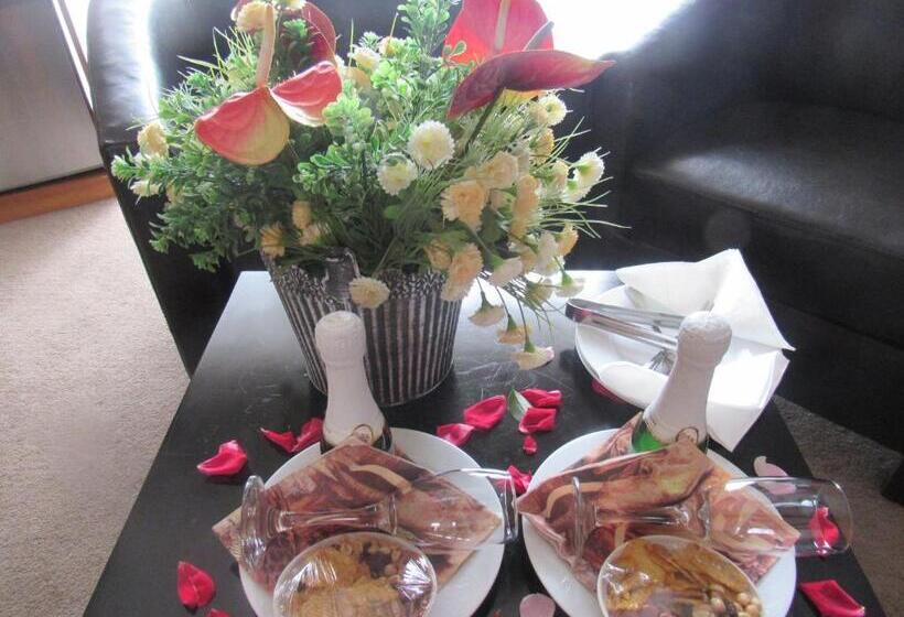 호텔 Hoyohoyo Chartwell Lodge