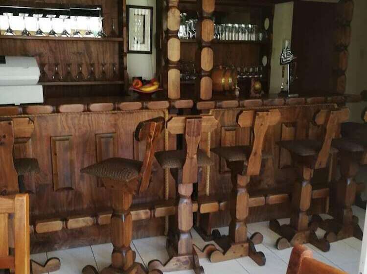 호텔 Hoyohoyo Chartwell Lodge