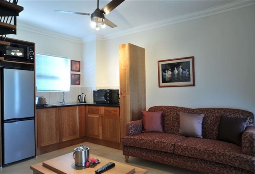 호텔 Hoyohoyo Chartwell Lodge