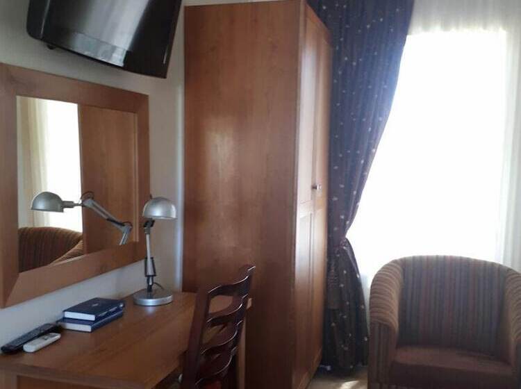 호텔 Hoyohoyo Chartwell Lodge