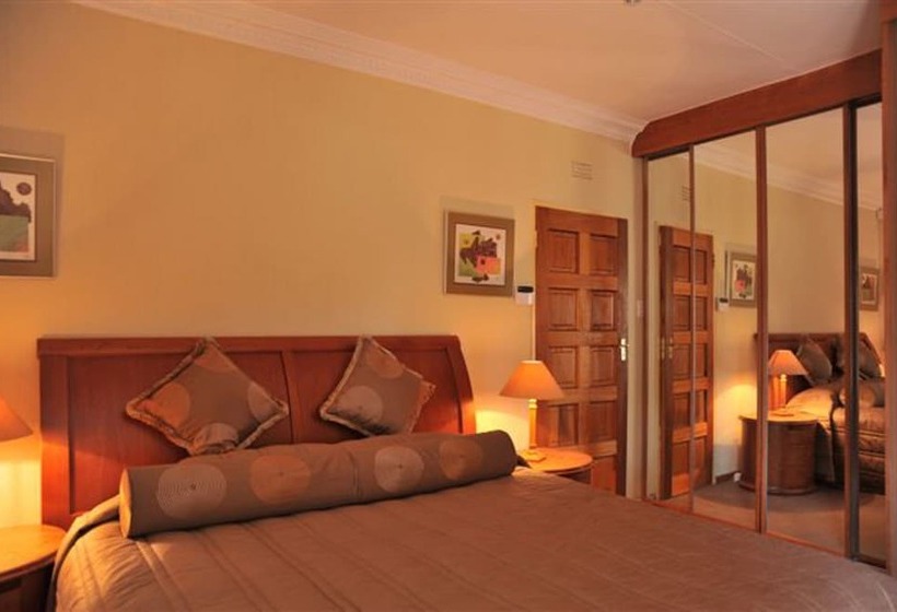 호텔 Hoyohoyo Chartwell Lodge