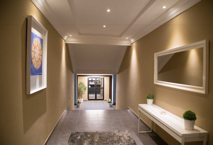 هتل Hôtel Semiramis City Center