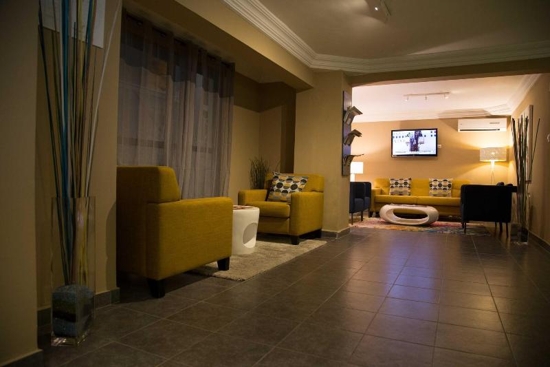 هتل Hôtel Semiramis City Center