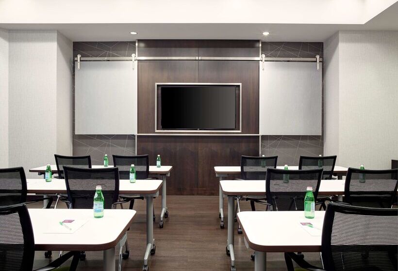 호텔 Hyatt Place Arlington Courthouse