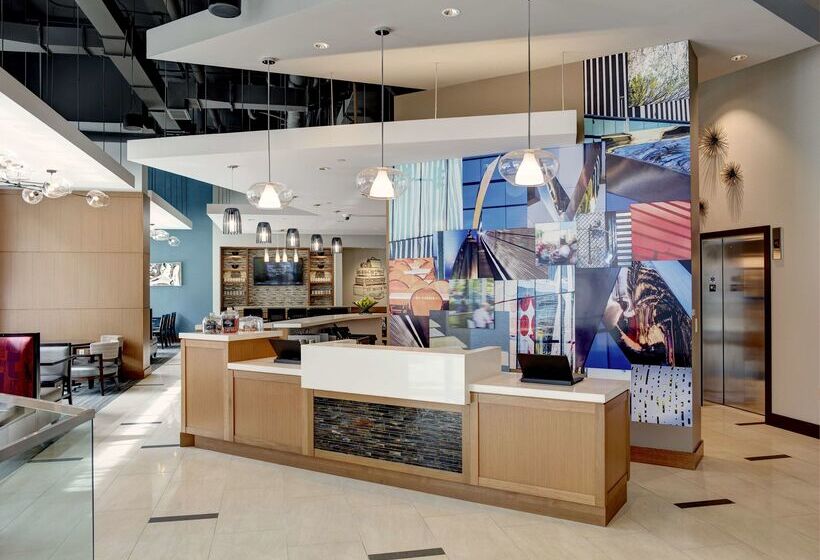 호텔 Hyatt Place Arlington Courthouse