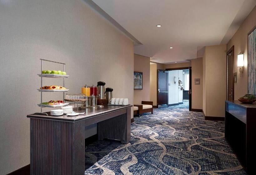 호텔 Ithaca Marriott Downtown On The Commons