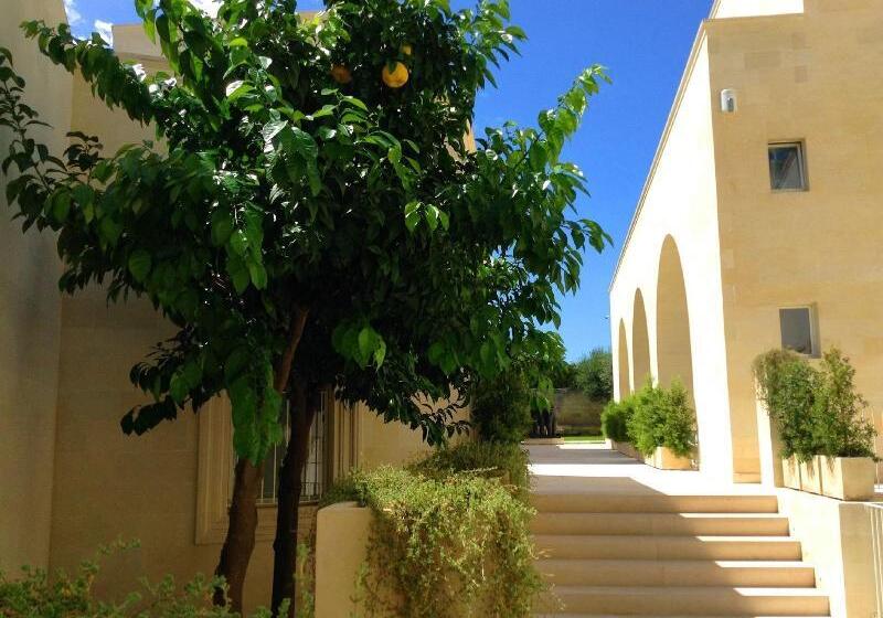 هتل La Fiermontina Luxury Home