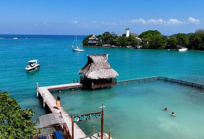 Отель Isla Del Sol