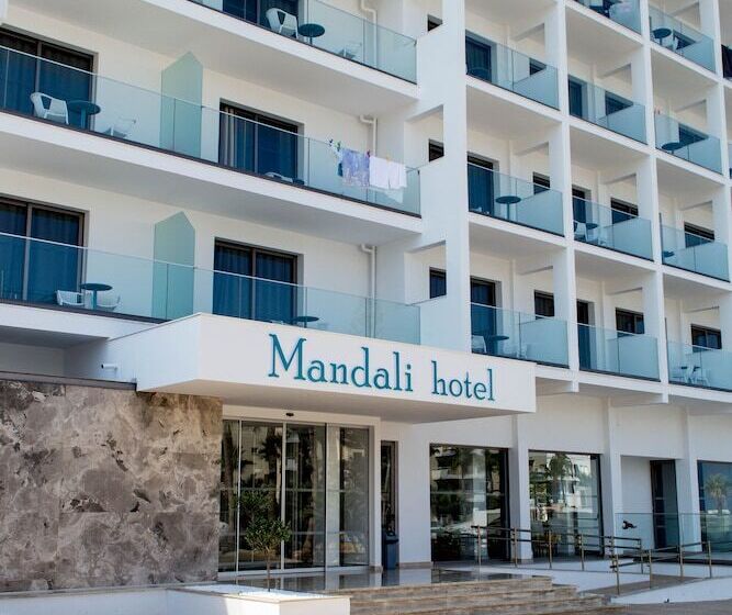 호텔 Mandali