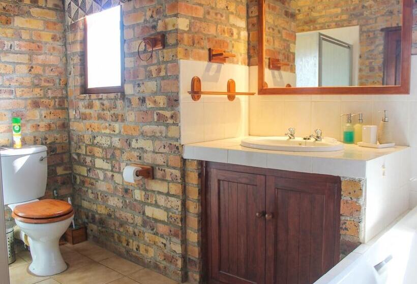 בית מלון כפרי Masodini Game Lodge