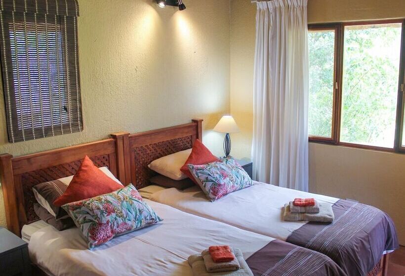 בית מלון כפרי Masodini Game Lodge