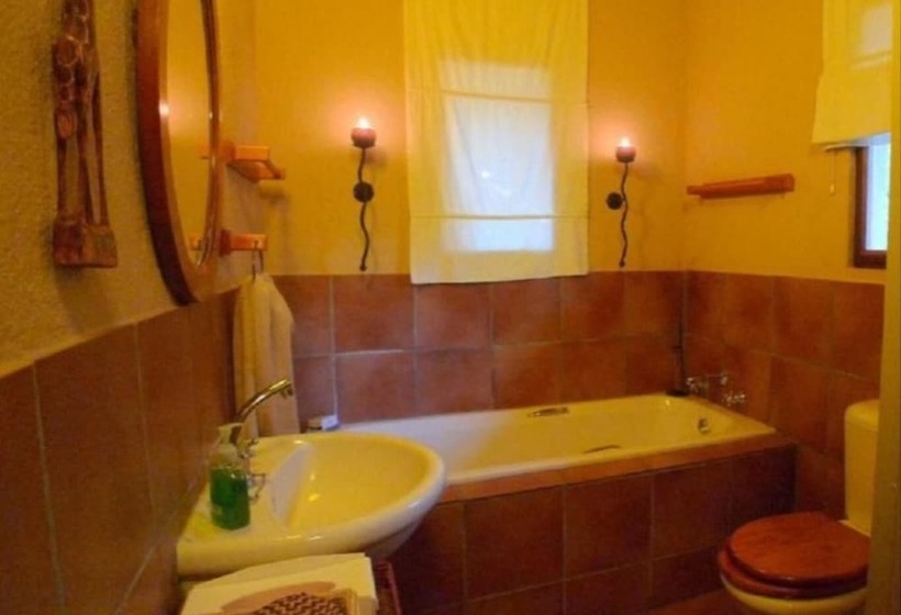 בית מלון כפרי Masodini Game Lodge