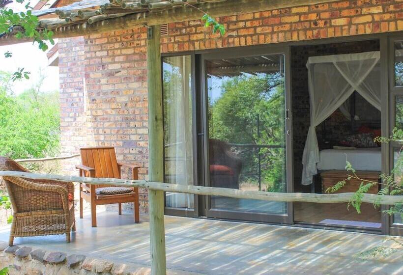 בית מלון כפרי Masodini Game Lodge