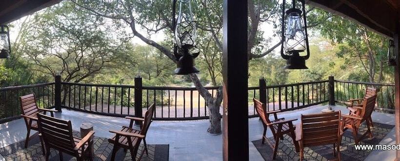 בית מלון כפרי Masodini Game Lodge