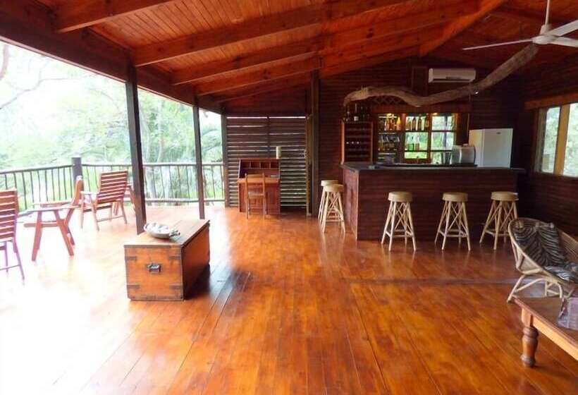 בית מלון כפרי Masodini Game Lodge