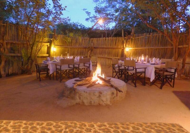 בית מלון כפרי Masodini Game Lodge