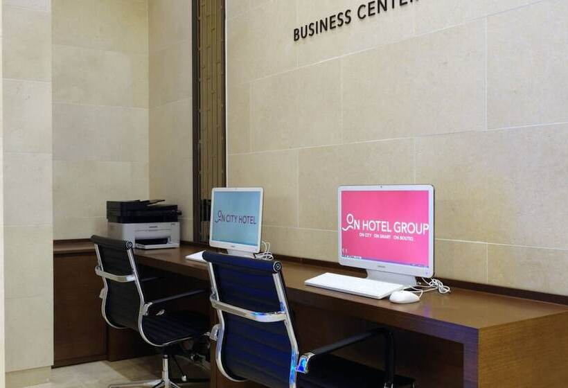 فندق On City