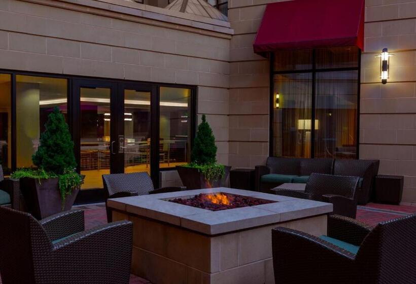 هتل Residence Inn By Marriott Charlottesville Downtown