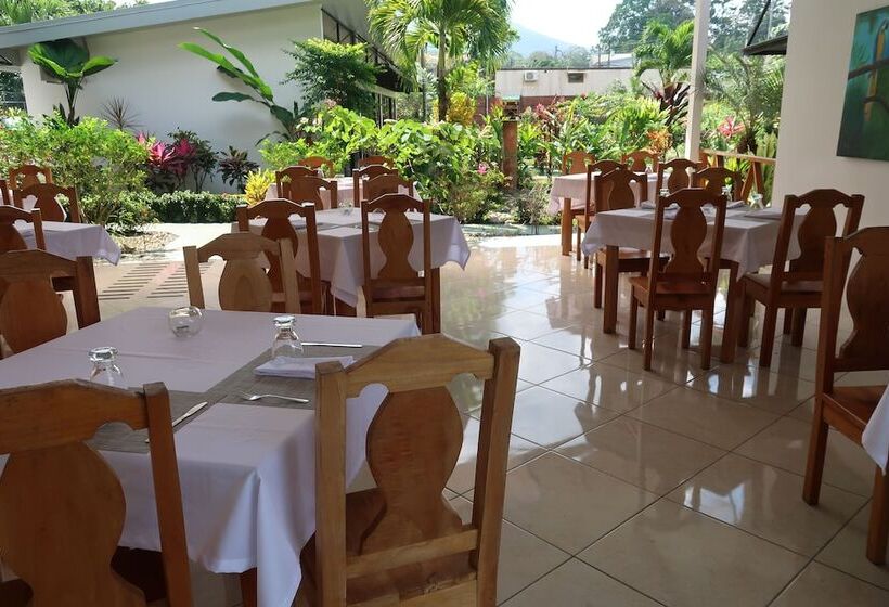 فندق Secreto La Fortuna