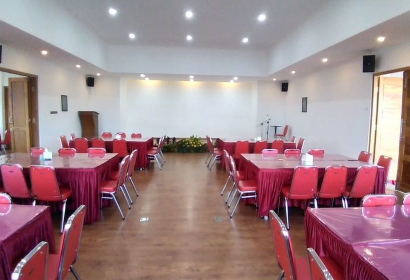 호텔 Selecta Batu Malang