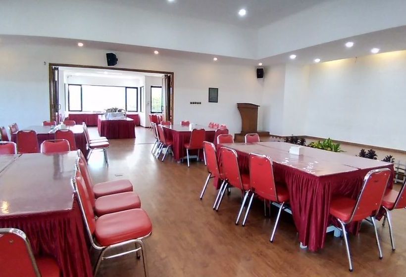 호텔 Selecta Batu Malang