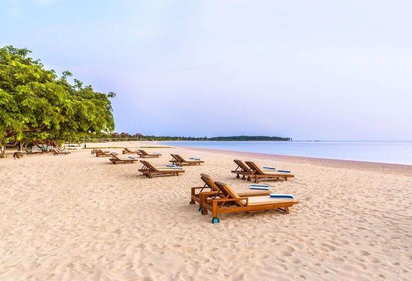 호텔 Sunrise Pasikuda